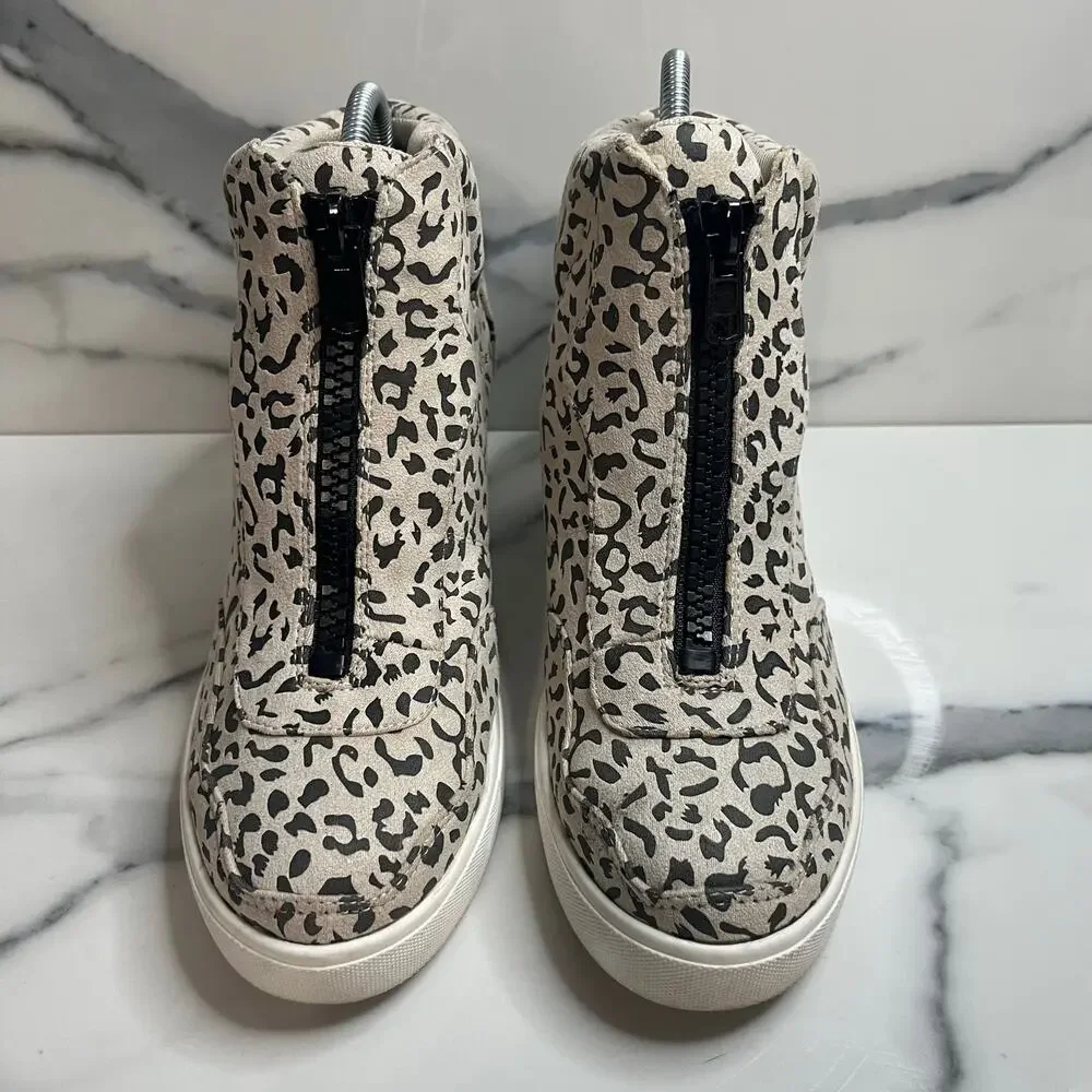 Coconuts by Matisse Women's Cheetah Print Wedge Sneaker Long Live Boot Sz 8